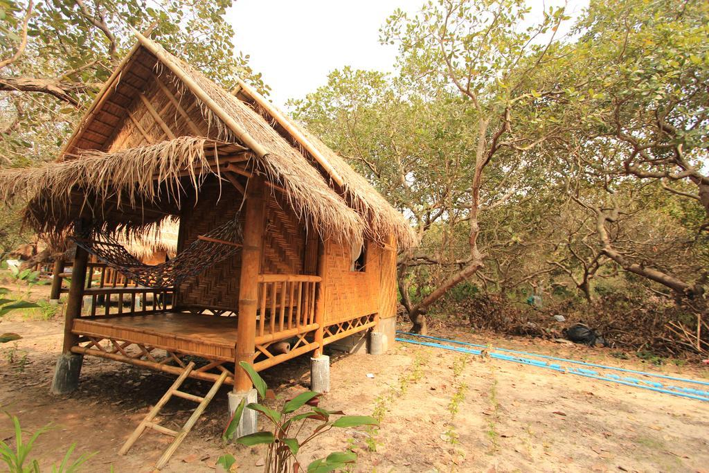 Chalee Tropicana Bungalow Koh Phayam Rom bilde